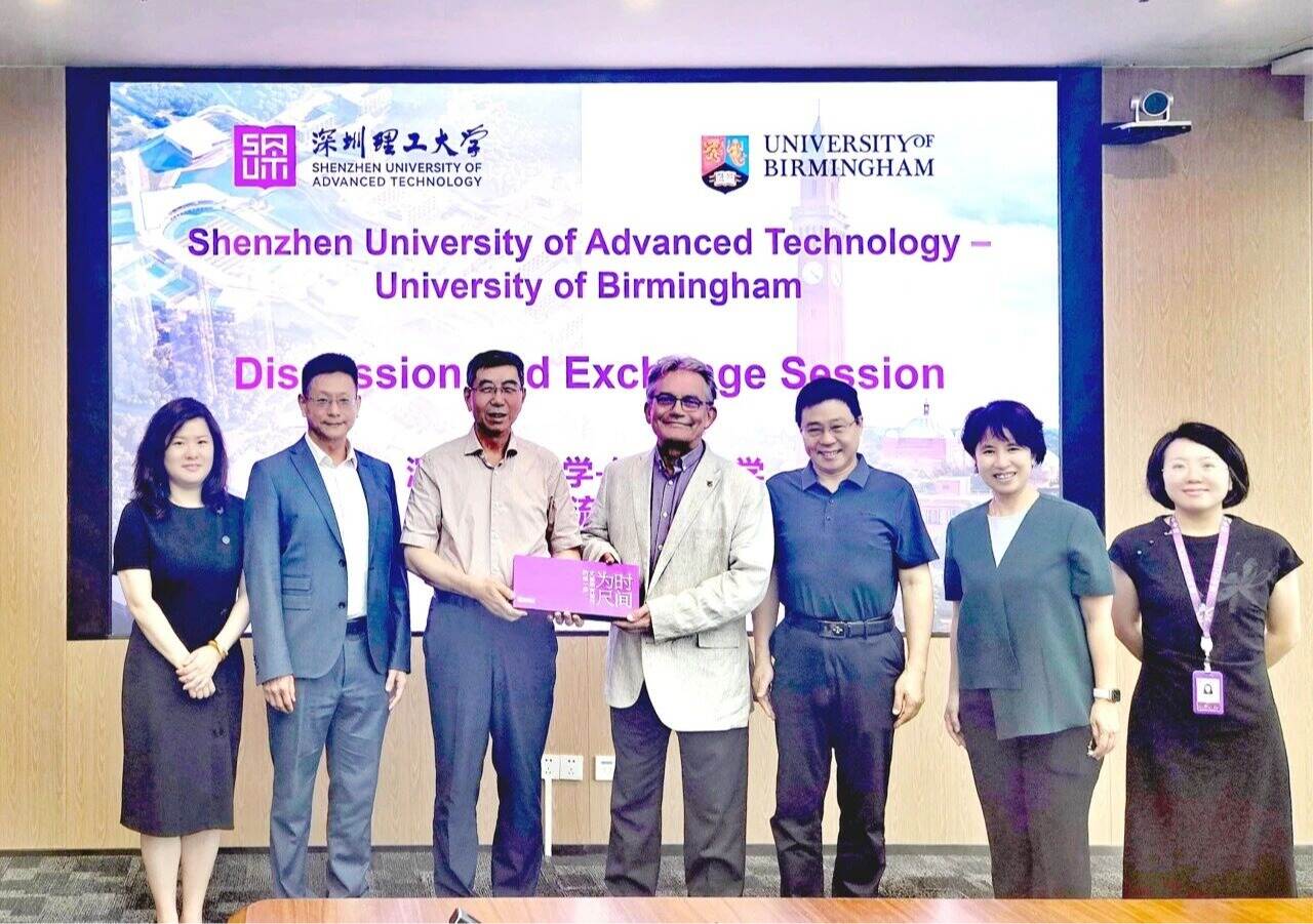 英国伯明翰大学到访英国威廉集团官网
