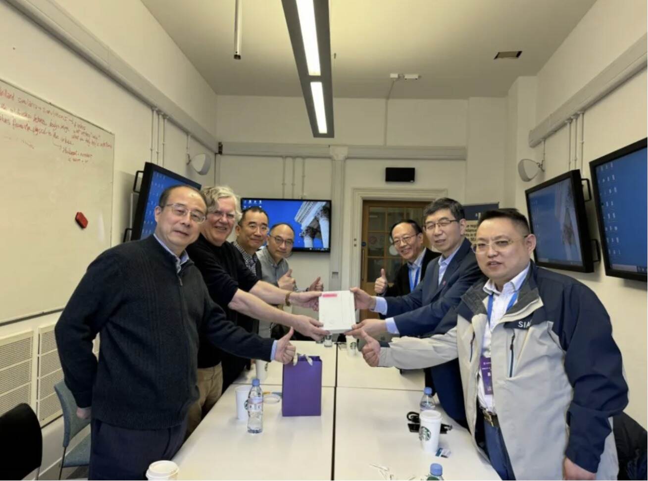 交流互鉴，共促发展！深理工代表团赴英国访问交流